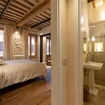 Unozerouno By Boutique Homes * Siena