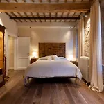 Unozerouno By Boutique Homes *