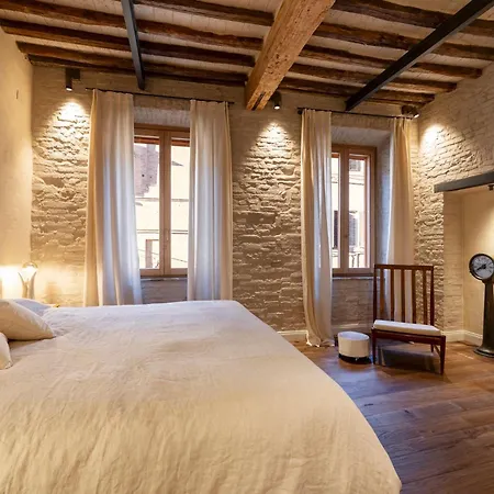 Unozerouno By Boutique Homes Daire Siena